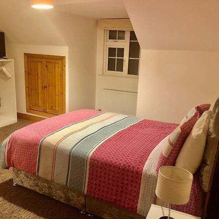 Skellig Port Accomodation - Sea View Rooms Ensuite Portmagee Exteriör bild