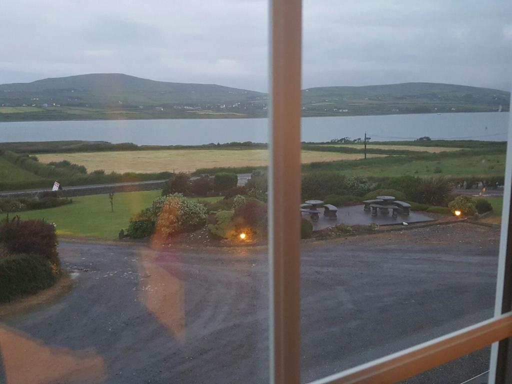 Skellig Port Accomodation - Sea View Rooms Ensuite Portmagee Exteriör bild
